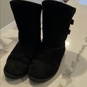 BearPaw winter cozy boots